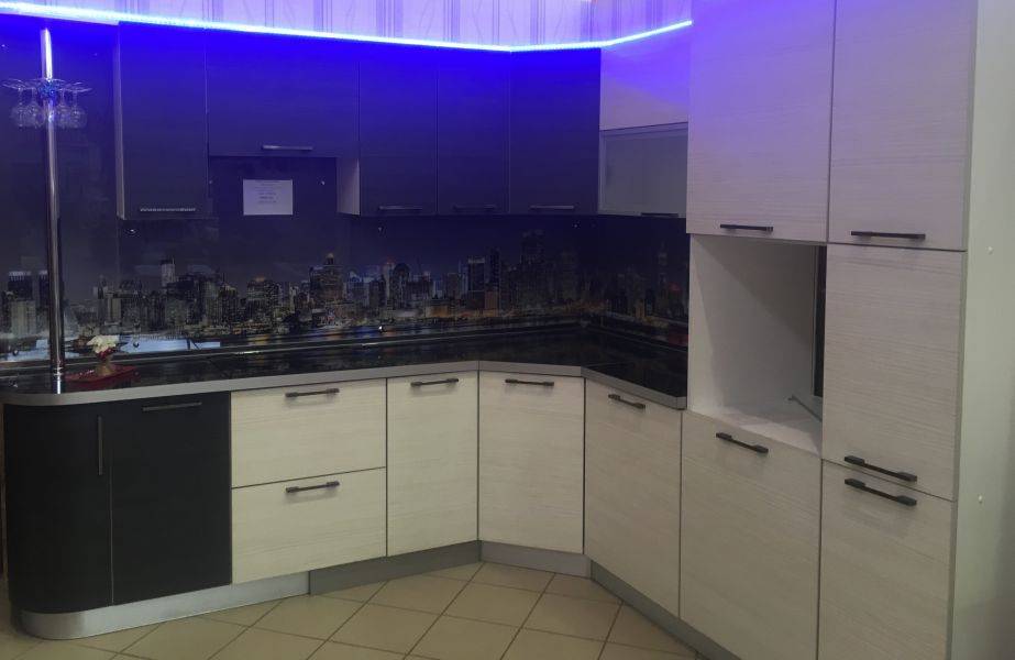 угловая кухня в Нижневартовске