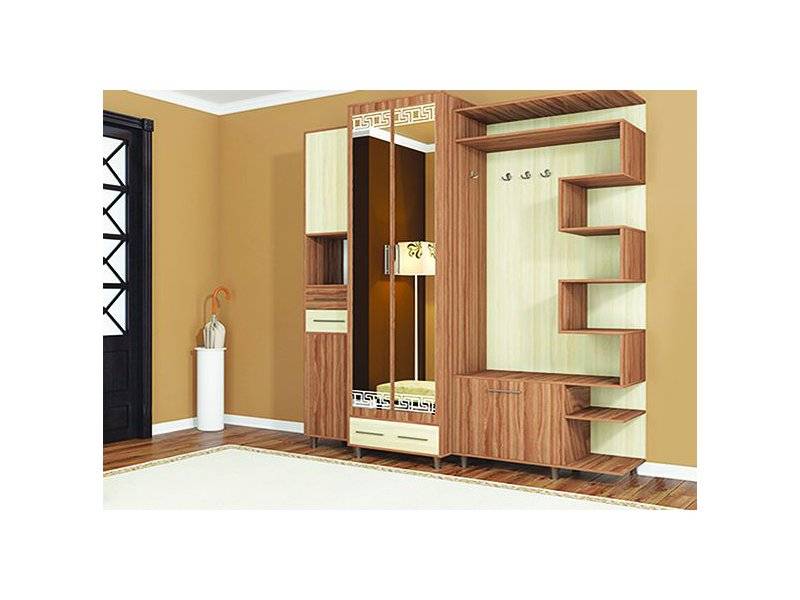 прихожая 16 в Нижневартовске