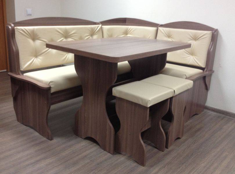 кухонный уголок романтик, ясень шимо темный, к/з молочный в Нижневартовске