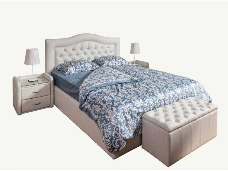 белый спальный гарнитур в Нижневартовске