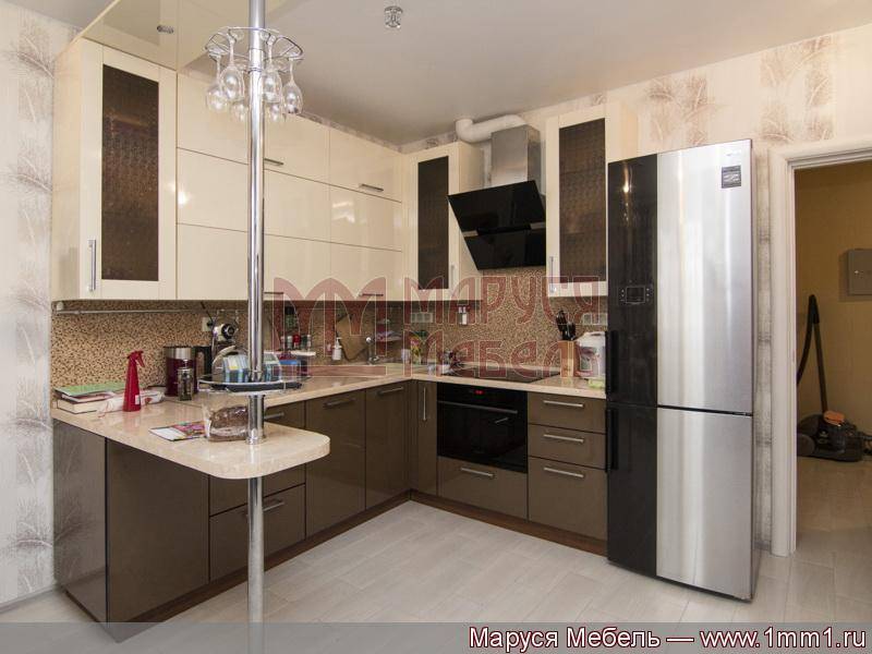 кухня угловая шоколад пластик в Нижневартовске