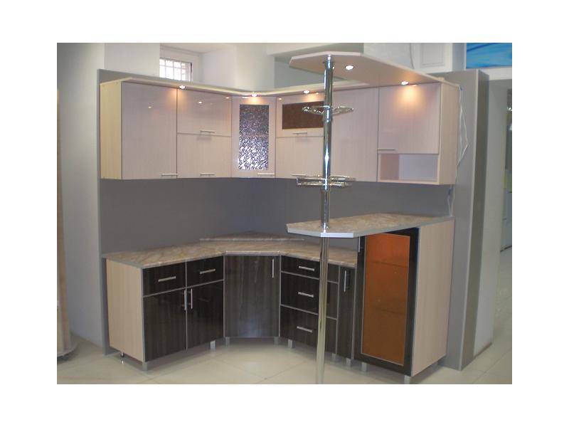 угловая кухня фасады софт в Нижневартовске