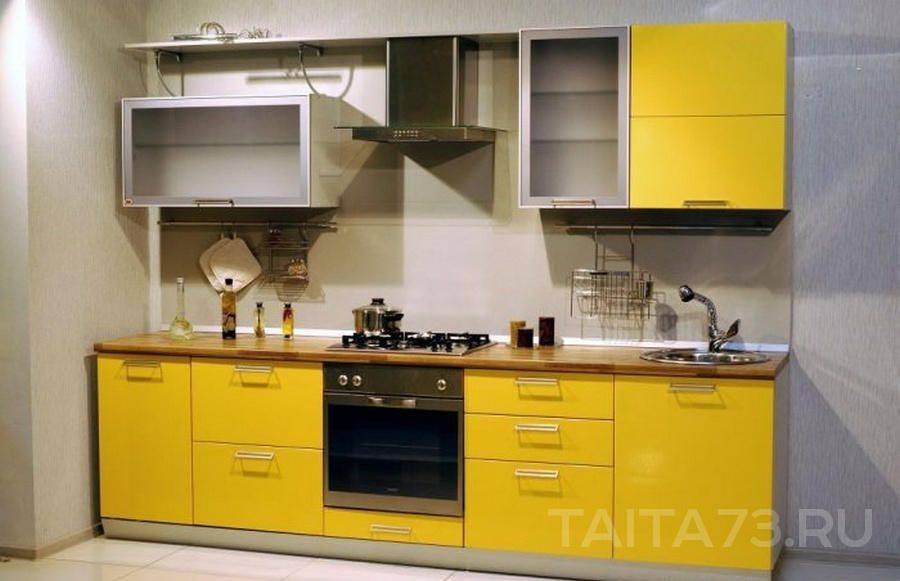 яркая желтая кухня в Нижневартовске