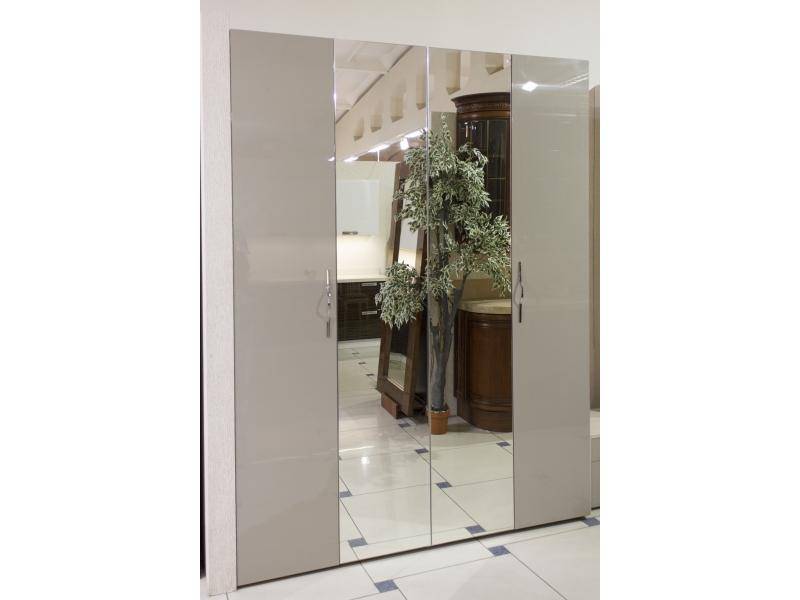 распашной шкаф с зеркалами в Нижневартовске