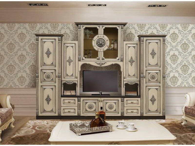 стенка лео с резными декорами в Нижневартовске