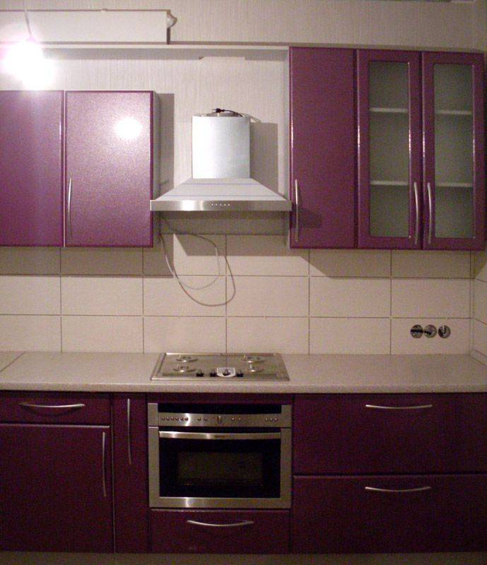 прямая кухня однотонная в Нижневартовске