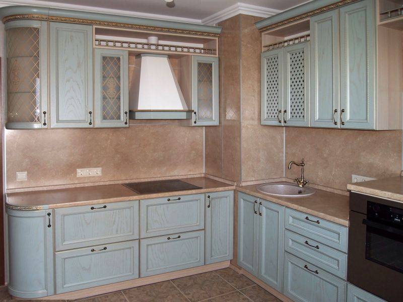 угловая кухня валенсия в Нижневартовске