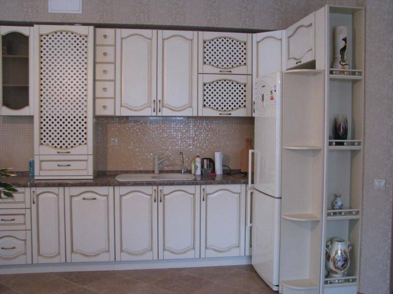 классическая прямая кухня в Нижневартовске