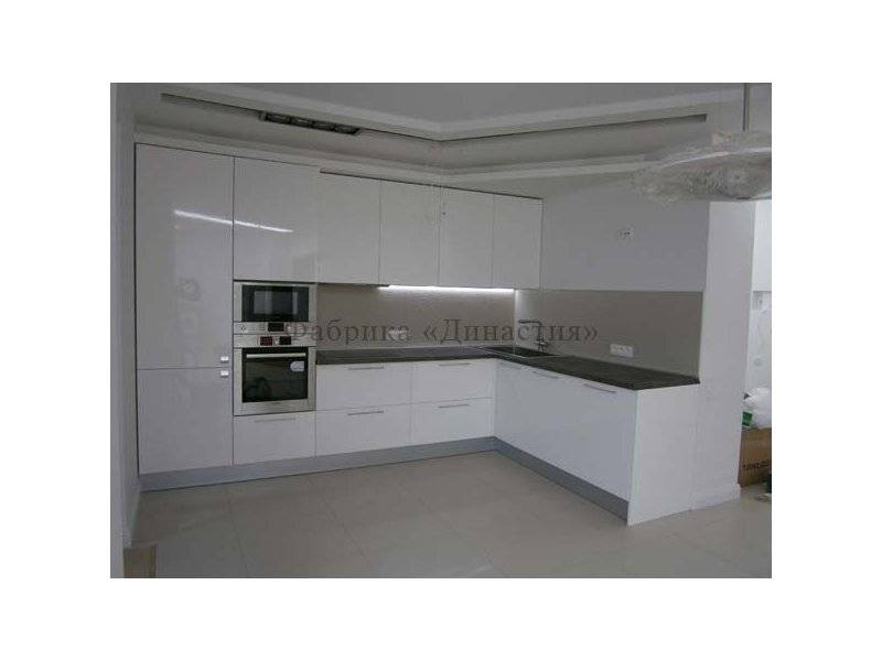 большая кухня белый глянец в Нижневартовске