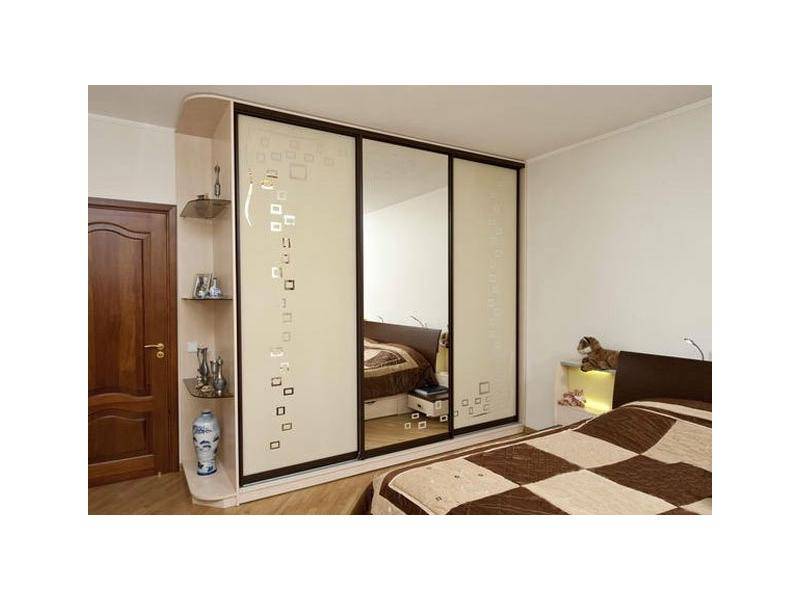 шкаф-купе с пескоструйным рисунком в Нижневартовске