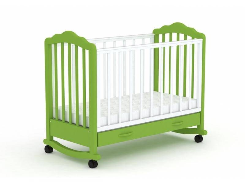 детская кровать из массива 621 в Нижневартовске