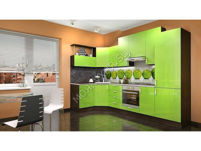 яркая зеленая угловая кухня в Нижневартовске