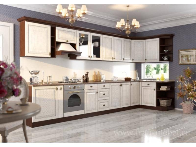 новый кухонный гарнитур с фасадами из массива дуба юлия 5 в Нижневартовске