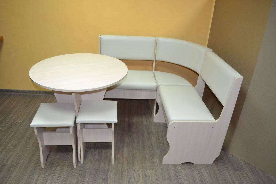 кухонный уголок лотос, дуб выбеленный, к/з молочный в Нижневартовске