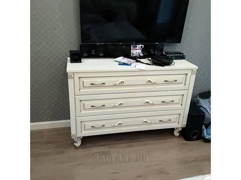 классический белый комод в Нижневартовске
