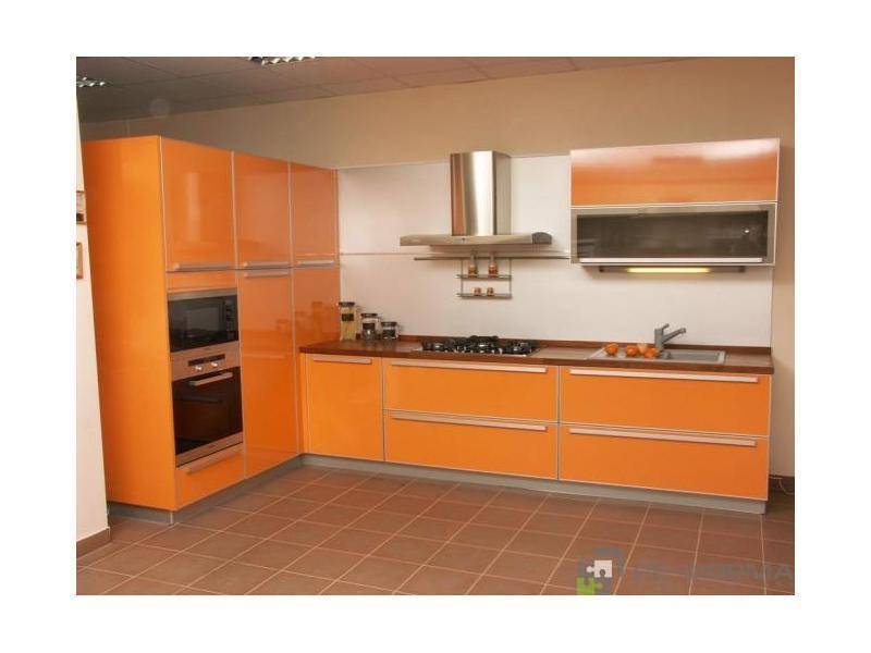 угловая кухня модерн 020 в Нижневартовске