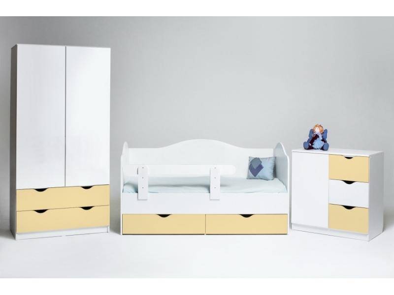 детская мультяшки серия в желтом в Нижневартовске