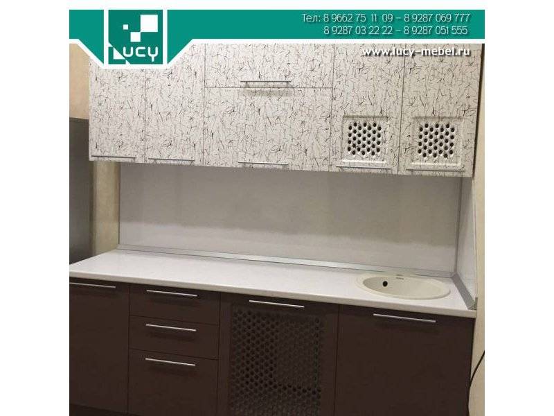 небольшая прямая кухня в Нижневартовске