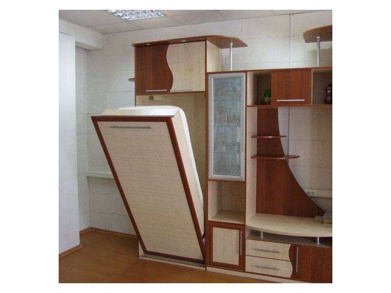 стенка с откидной односпальной кроватью в Нижневартовске