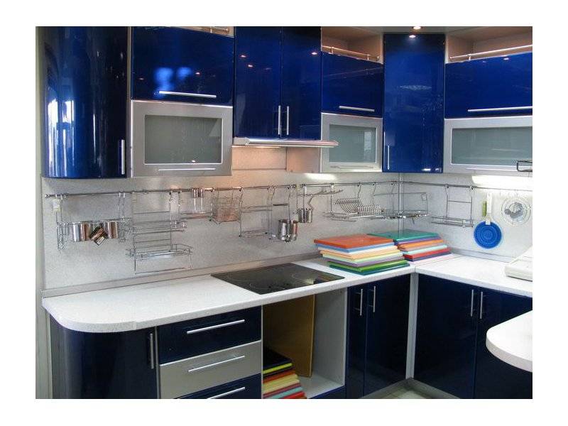 угловая синяя кухня 14 в Нижневартовске