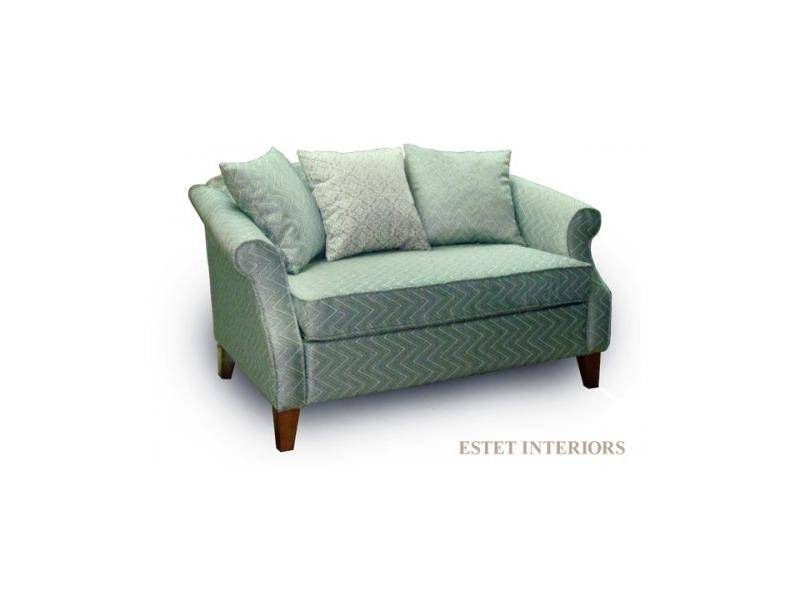 маленький диван в стиле кантри в Нижневартовске