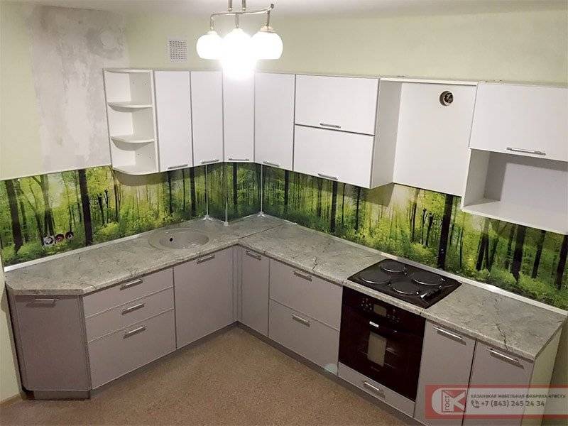 кухня хай-тек белая и серая в Нижневартовске