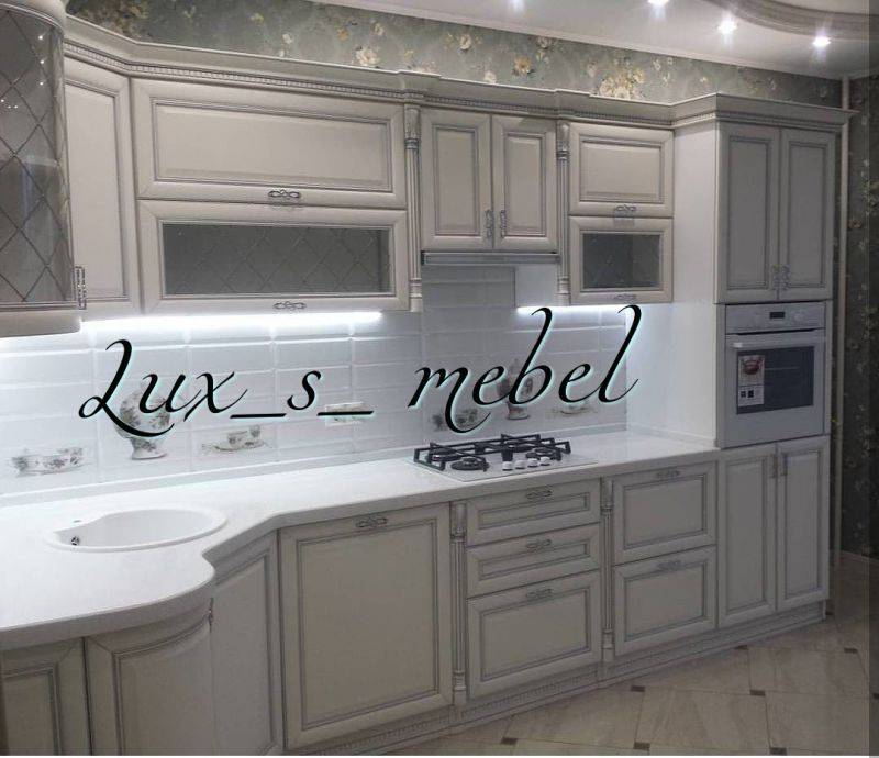 кухонный гарнитур в классическом стиле в Нижневартовске