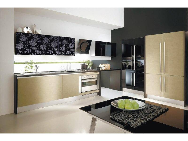 кухонный гарнитур угловой в Нижневартовске