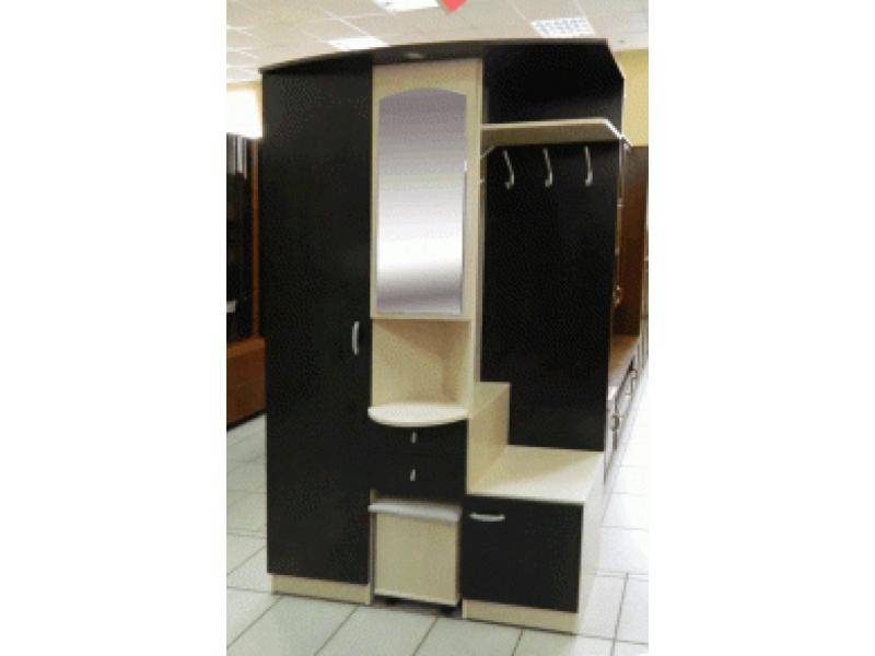 прихожая салют-4 в Нижневартовске