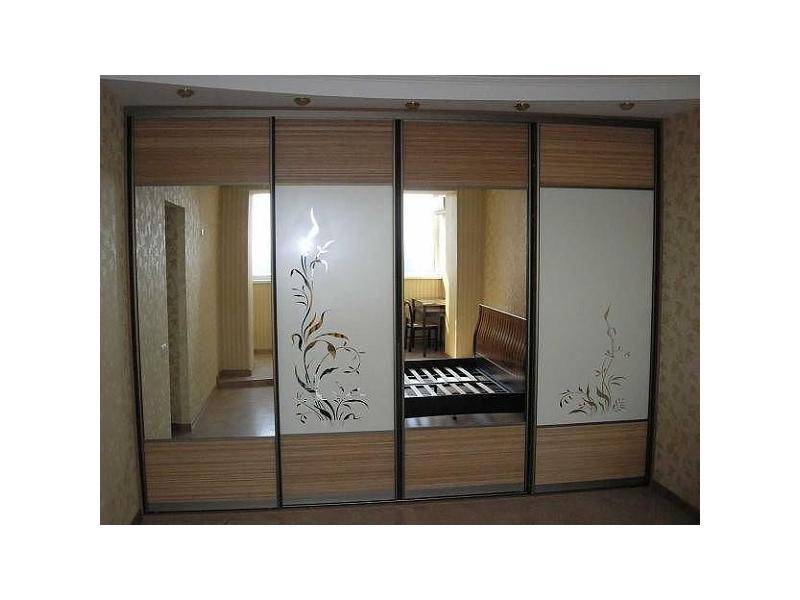 шкаф-купе с зеркалами с спальню в Нижневартовске