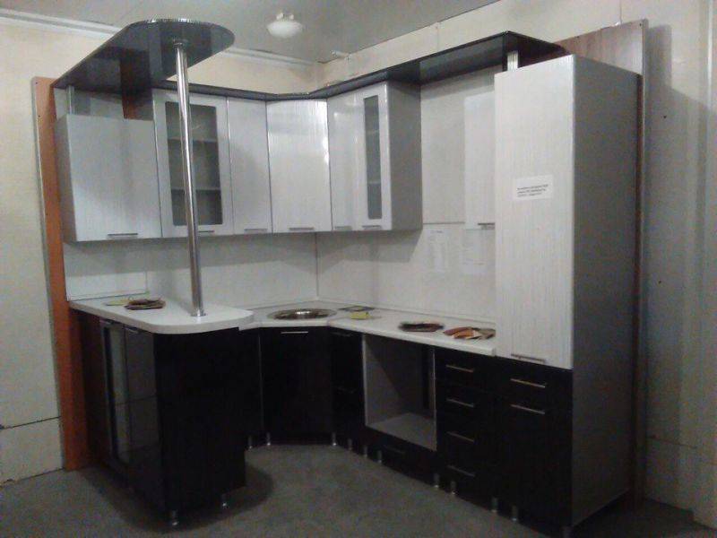 угловая кухня в Нижневартовске