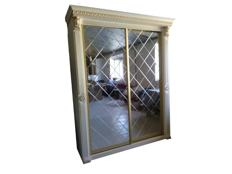 шкаф-купе с зеркальными дверями в Нижневартовске