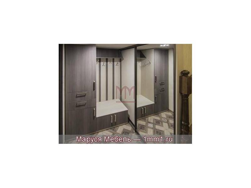 маленькая прихожая в Нижневартовске