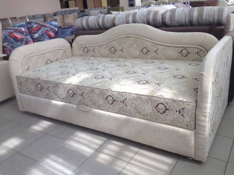 мягкая детская кровать в Нижневартовске
