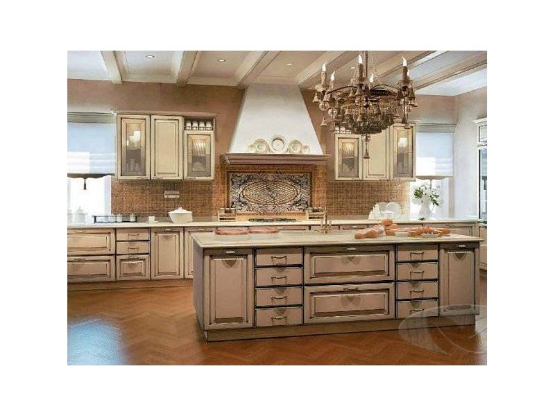 кухня из массива европа в Нижневартовске