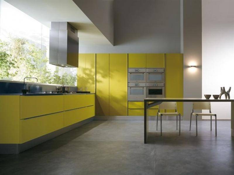 кухонный гарнитур угловой в Нижневартовске