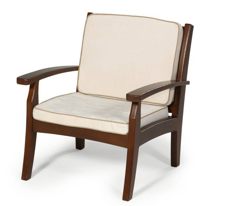 кресло аристократ из массива лиственницы в Нижневартовске