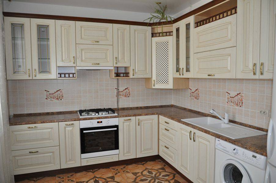 кухня из массива т501 в Нижневартовске