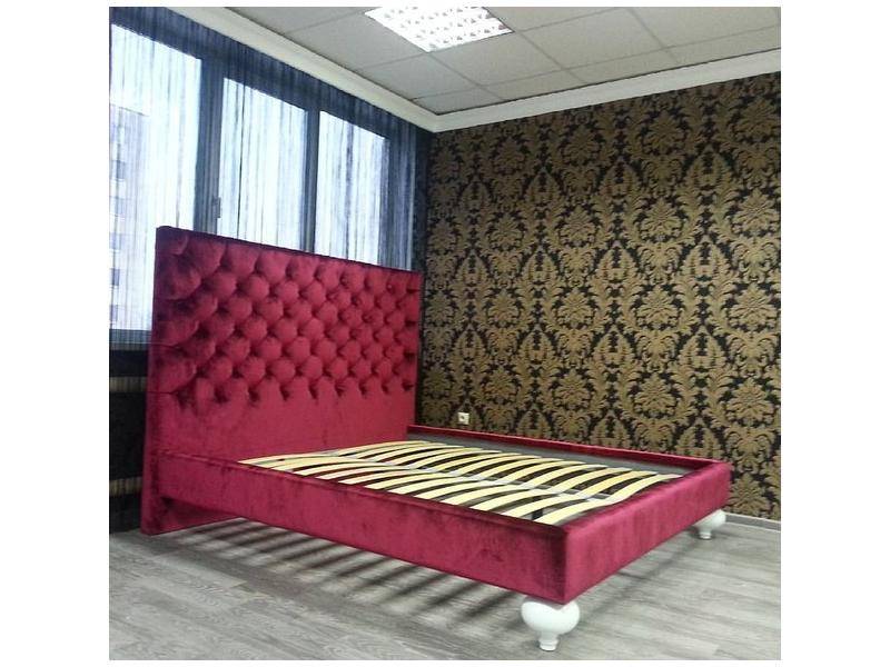 кровать с высоким изголовьем франческо в Нижневартовске