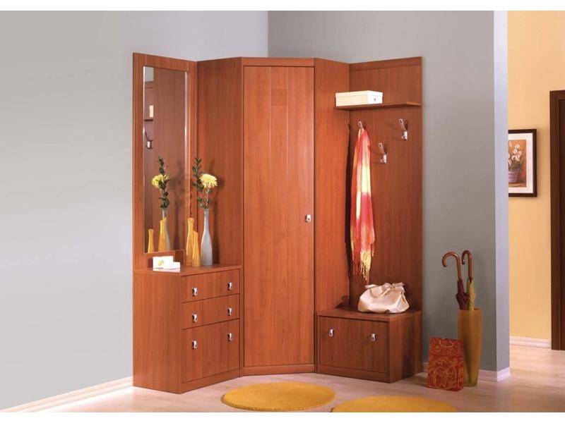 угловая прихожая в Нижневартовске