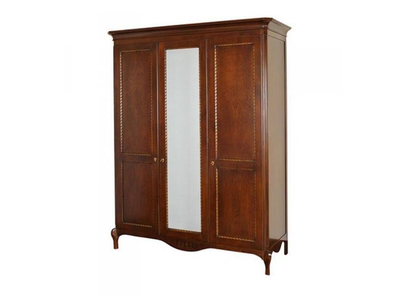 шкаф трехдверный в Нижневартовске