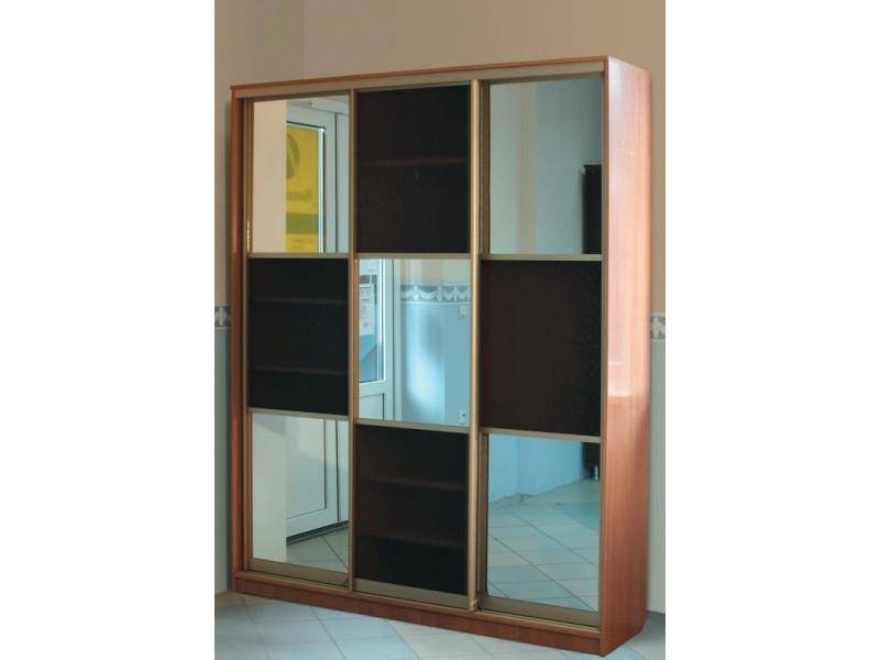 шкаф-купе трио в Нижневартовске