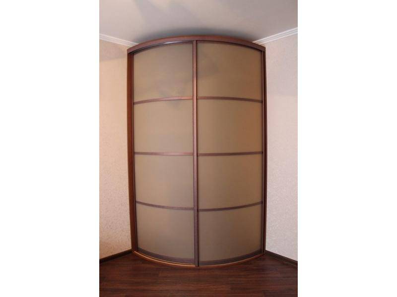 радиусный шкаф с встроенным зеркалом в Нижневартовске