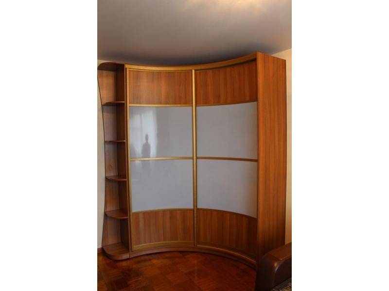 радиусный корпусной шкаф в Нижневартовске