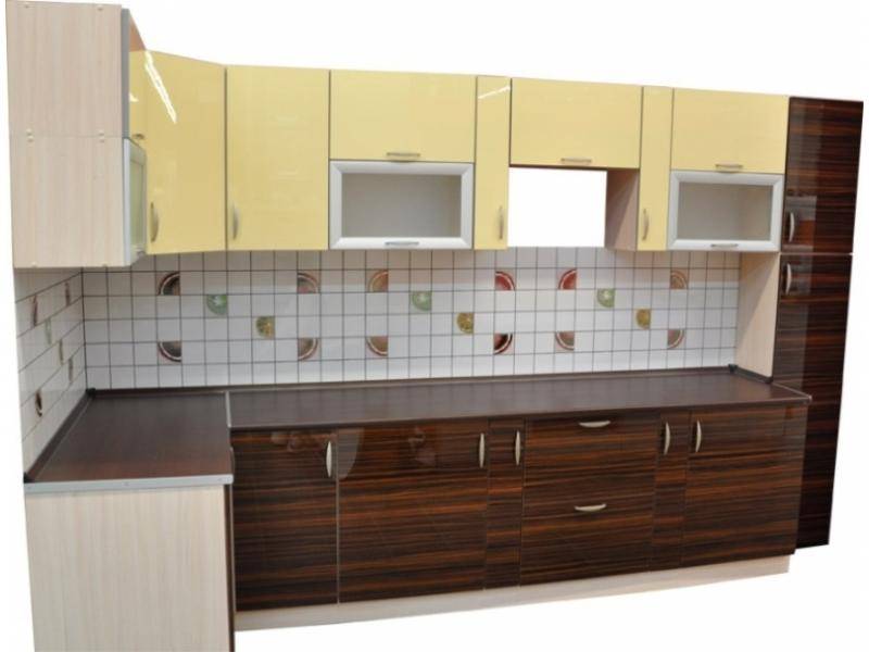 кухня угловая акрилайн ваниль каштан в Нижневартовске