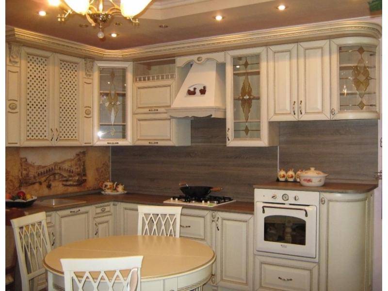 кухня угловая констанция массив в Нижневартовске