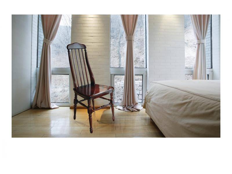 стул жесткий 1 в Нижневартовске