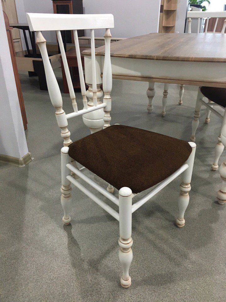 стул белый патина вишня в Нижневартовске