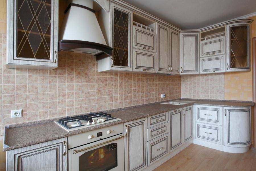 кухня 2 мдф пвх патина в Нижневартовске