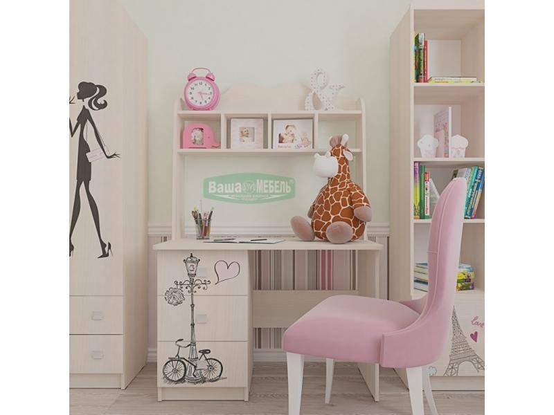 красивый детский стол в Нижневартовске